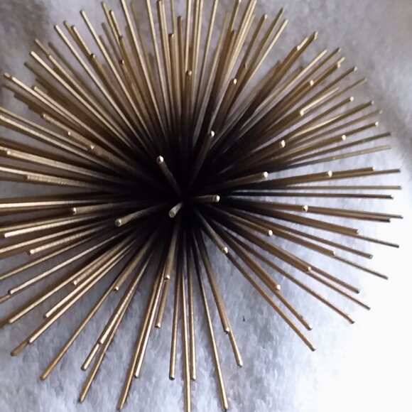 6 Metallic Spiked Semispheres - Picture 3 of 6